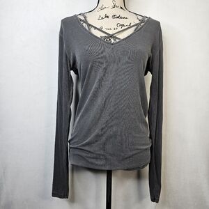 Women's Long-Sleeve Ribbed V-Neck Top - Gray